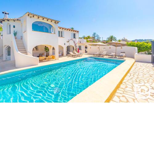 Villa Malawi by Abahana Villas