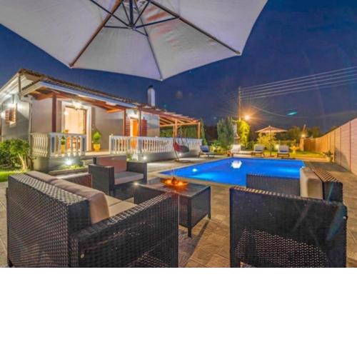 Villa Mansion - Pothos Complex by Interhome