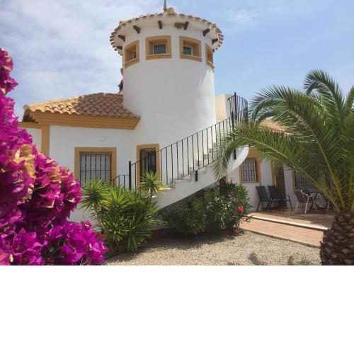 Villa Maravilla near the coast