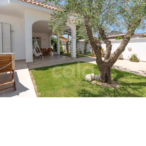 Villa Maria - Spiaggia a 400 m