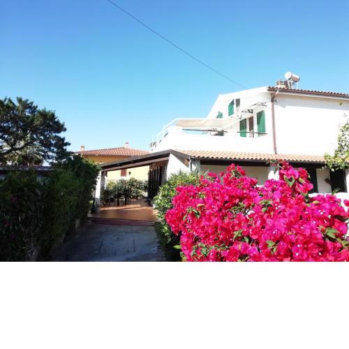 Villa Maria Apartments