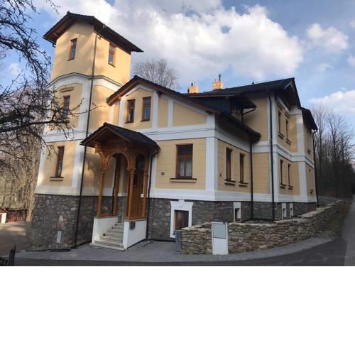 Villa Maria