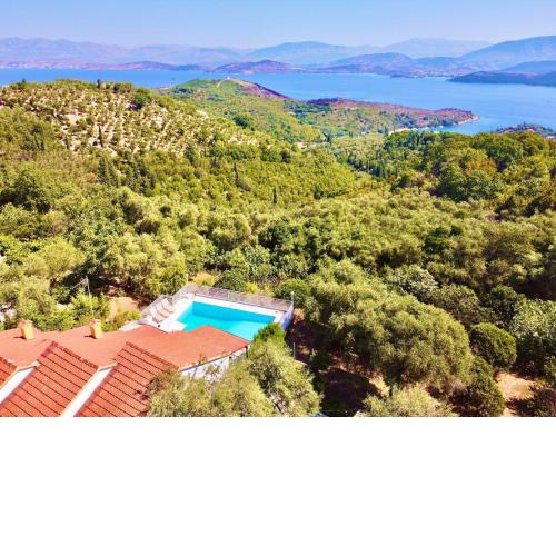 Villa Marialetta St Stephanos with private pool