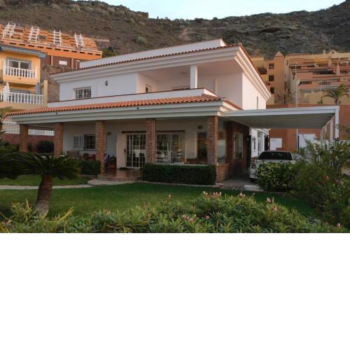 Villa Marianna con piscina climatizada y barbacoa
