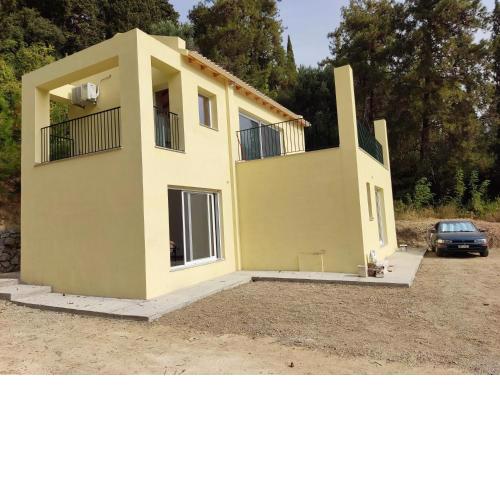 Villa Marianthi Afroditi House in Achillion woods