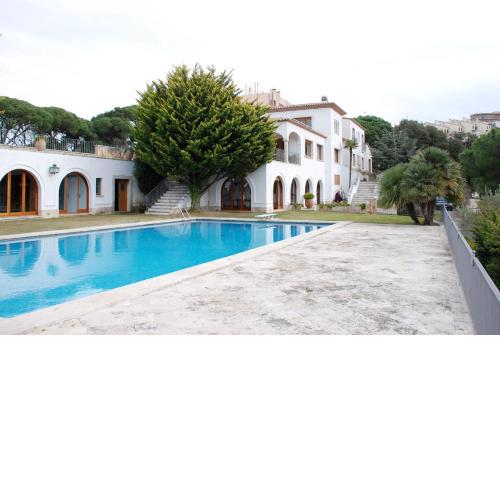Villa Maricel