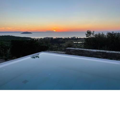 VILLA MATELIA