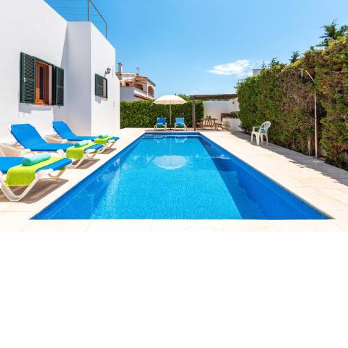 Villa Mestral by Villa Plus