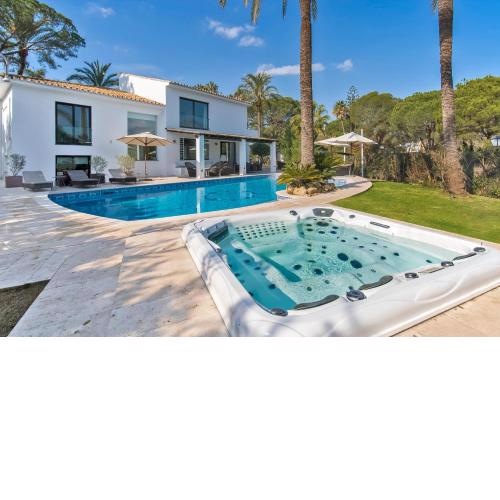 Villa Mike