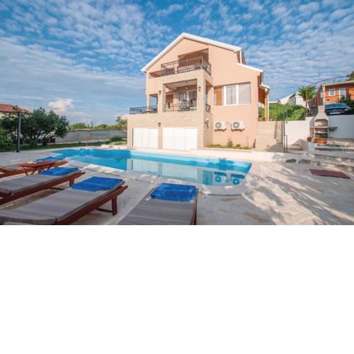 Villa Mila