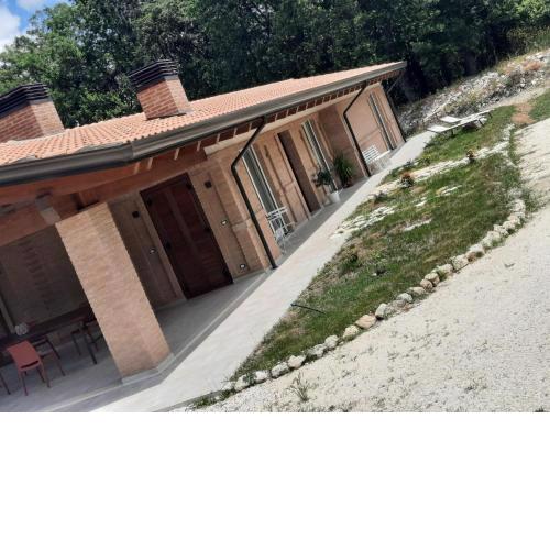 VILLA MILLEFIORI