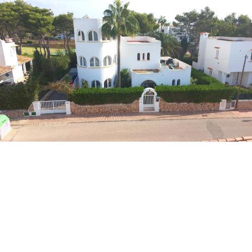 Villa mit Meerblick, Indoorpool und Wlan in Cala D' Or