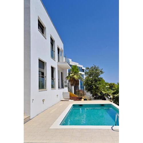 Villa Moderna Welcs 031 con Piscina y Vistas al Mar