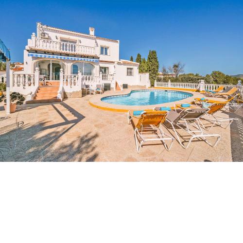Villa Moggalatto by Villa Plus