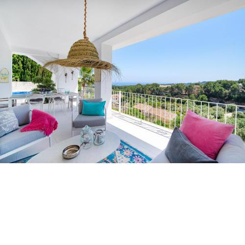 Villa Momily