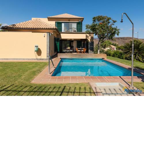 Villa Monte Leon