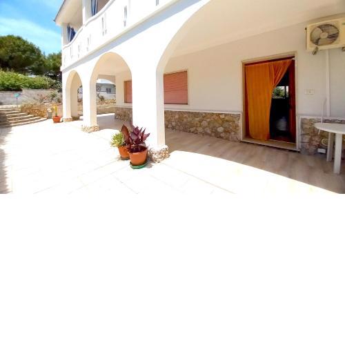 Villa Montedarena