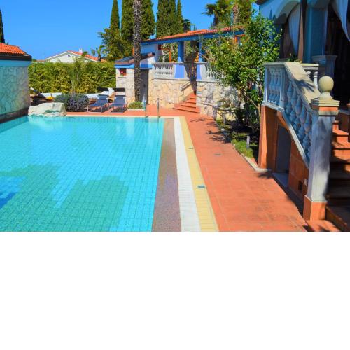 Villa Monterose