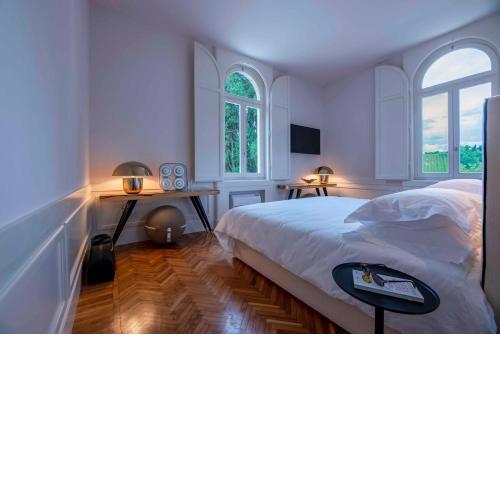 Villa Monty Banks