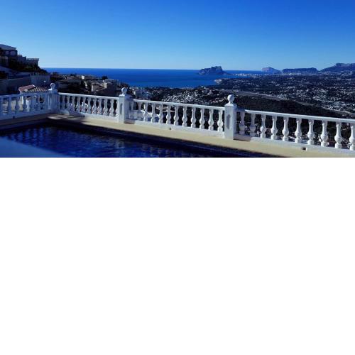 Villa Moraira con piscina privada