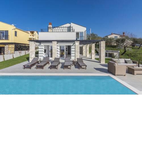 Villa Nensi
