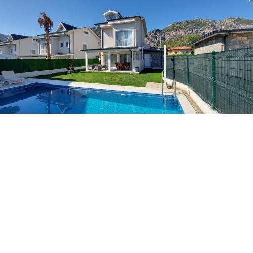 Villa Nergis by Villa Safiya
