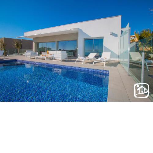 Villa Nevis by Abahana Villas