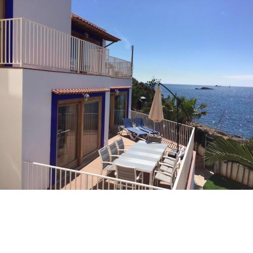 Villa Nieves