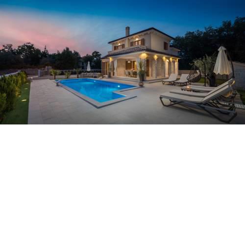 Villa Nikol
