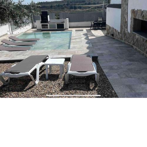 Villa Oasis entre Viñedos cerca de Barcelona con Aire Acondicionado