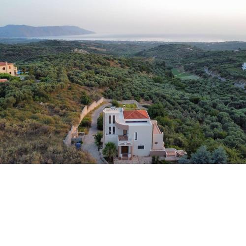 Villa Oasis with amazing views