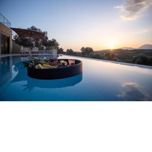 Villa Olea in Sivas with Pool