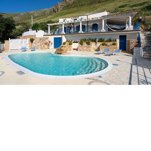 VILLA OLIMPIA 6&2, Emma Villas