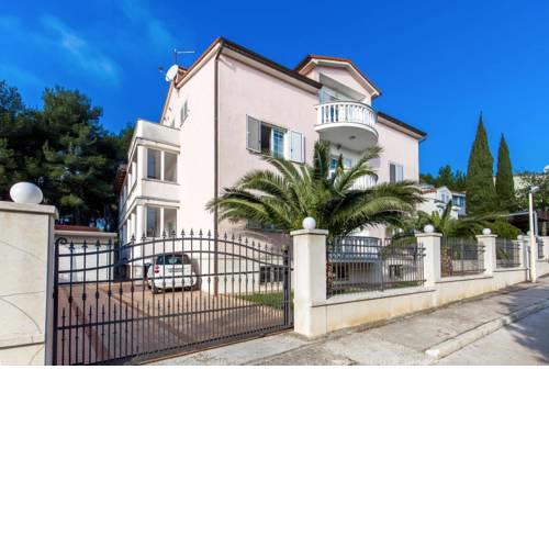 Villa Ori 1