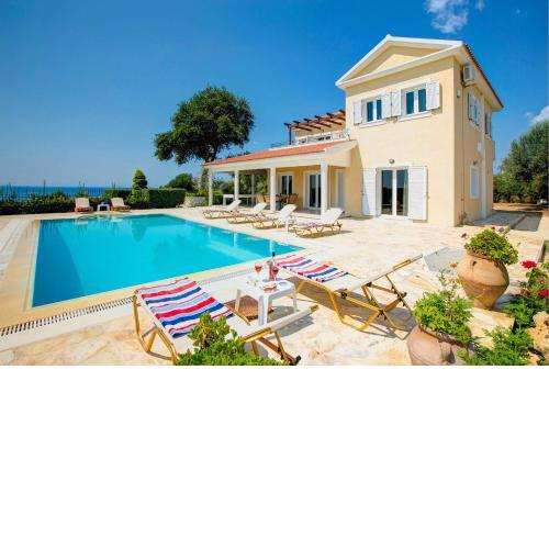 Villa Panmaria by Villa Plus