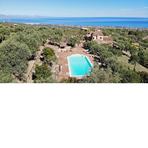 VILLA PASSULUNARA 14, Emma Villas