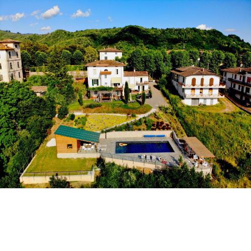 Villa Pavone