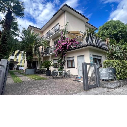 Villa Phoenix