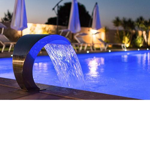 Villa piscina 5 camere 5 bagni vicino Otranto m650