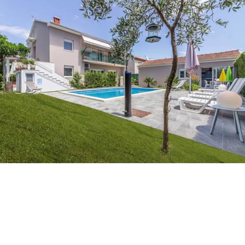 Villa Pjacal II