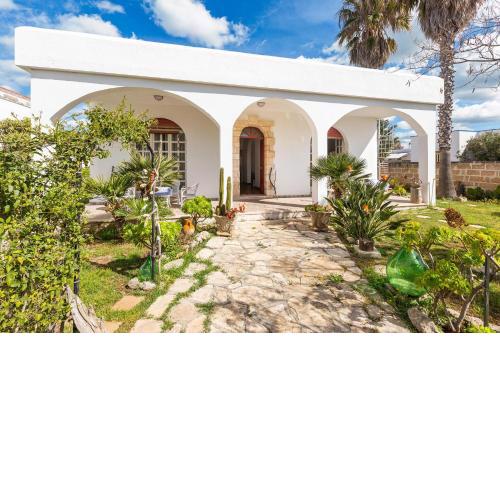 Villa Poesia by BarbarHouse