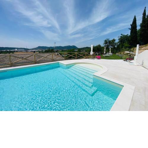 Villa Poggio Ulivo Pool-Apartments