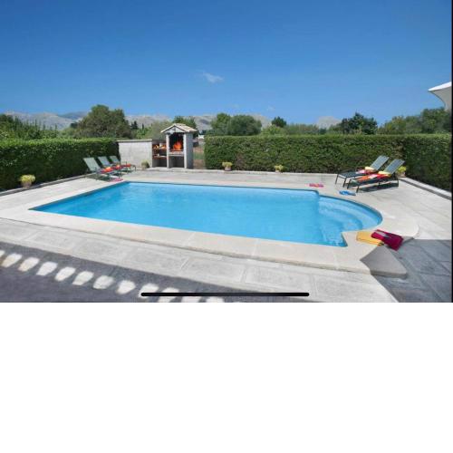 Villa Poley