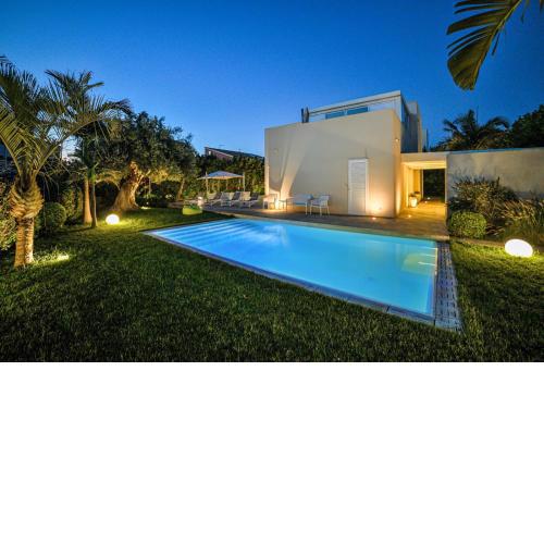 Villa Ponente - Design House with Private Pool