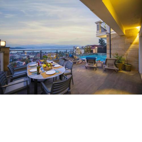 Villa Porto- 3 Bedrom Private Pool Holiday Villa