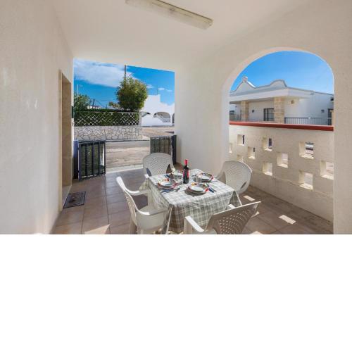 Villa Poseidon by BarbarHouse