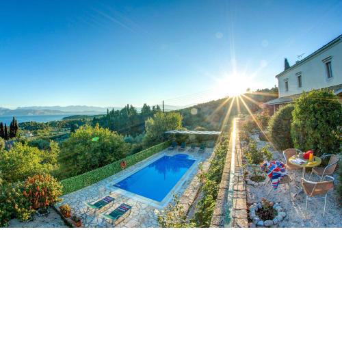 Villa Priodi by Villa Plus