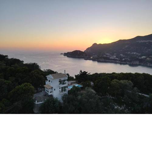 Villa Pyrgos