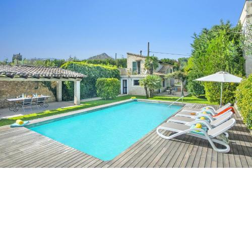 Villa Rafaleta by Villa Plus