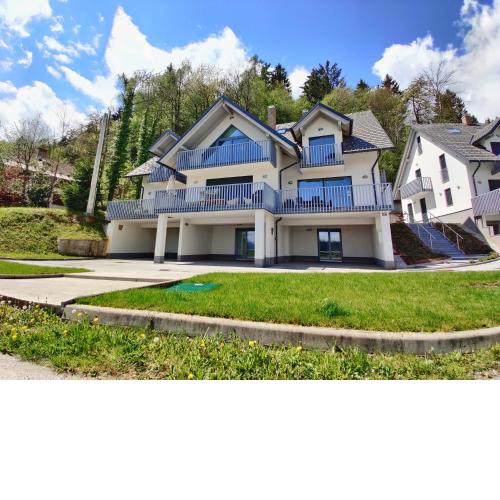 Villa Recica North